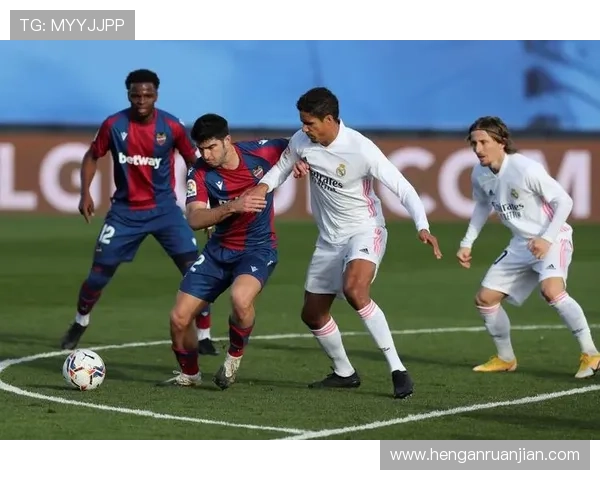 fb体育带你畅享最新赛事资讯与精彩比赛回放